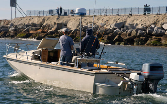 Using a Kicker Motor: Backup Outboard for Safety