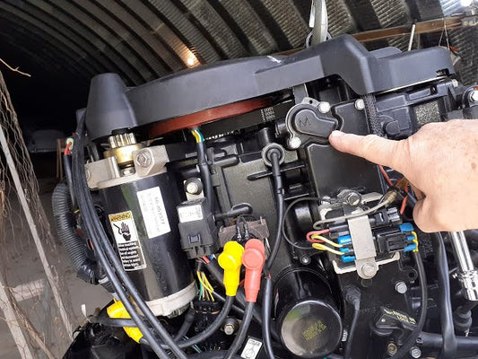 How to Change a Thermostat on a Mercury Outboard